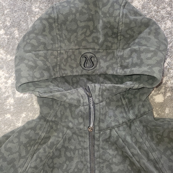 LULULEMON scuba hoodie 8 - Picture 4 of 7